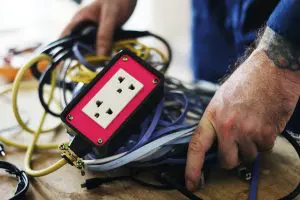 electrician working house repair installation Armaq
